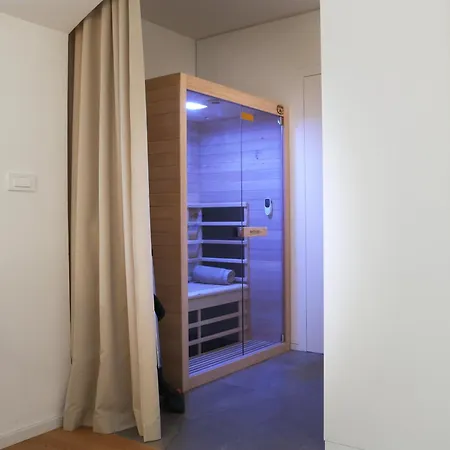 Rodica, Apartment *