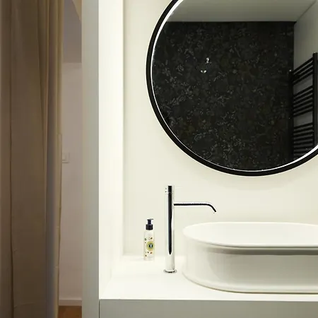 Rodica, Apartment *