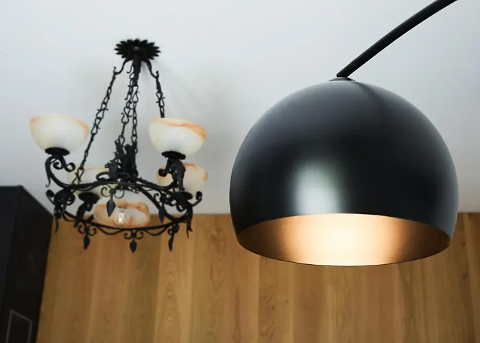 Rodica, * Μπλεντ